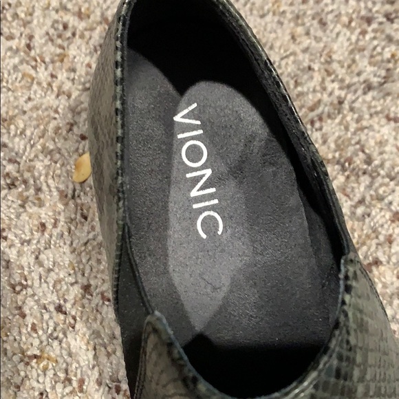 Vionic booties - Picture 5 of 6